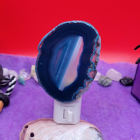 Crystal Blue Agate Night Light - Picture 7 of 9